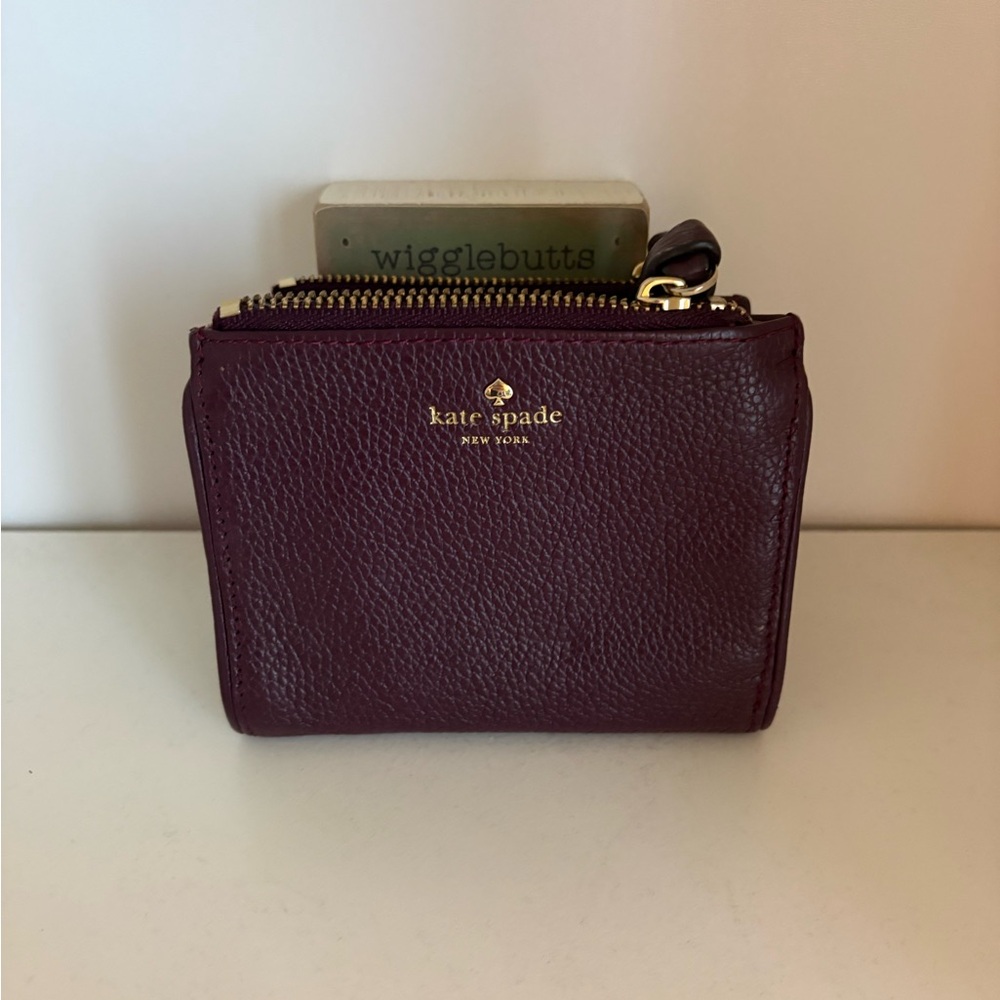 Kate Spade Aubergine Leather wallet